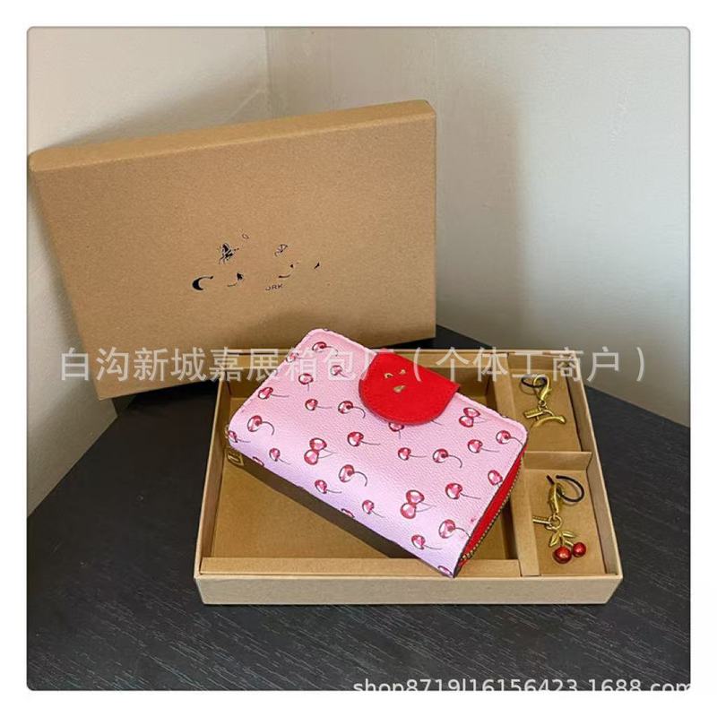 外贸女包2025新款钱包套装时尚个性零钱包流行字母小方包手拿包潮|undefined