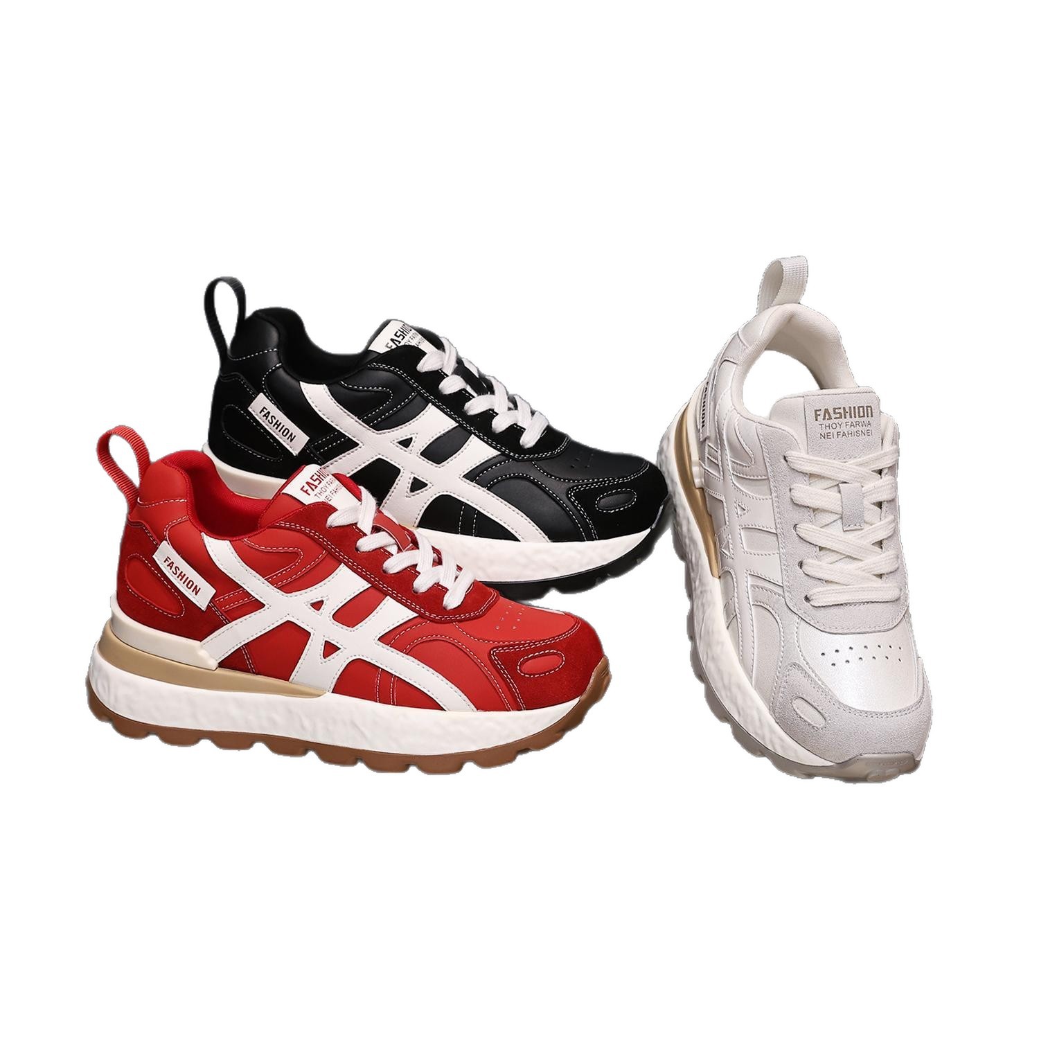 Pequeño aumento de altura de los zapatos de entrenamiento para mujeres 2025 otoño nuevos zapatos casuales ligeros zapatos deportivos transpirables para padres mujeres