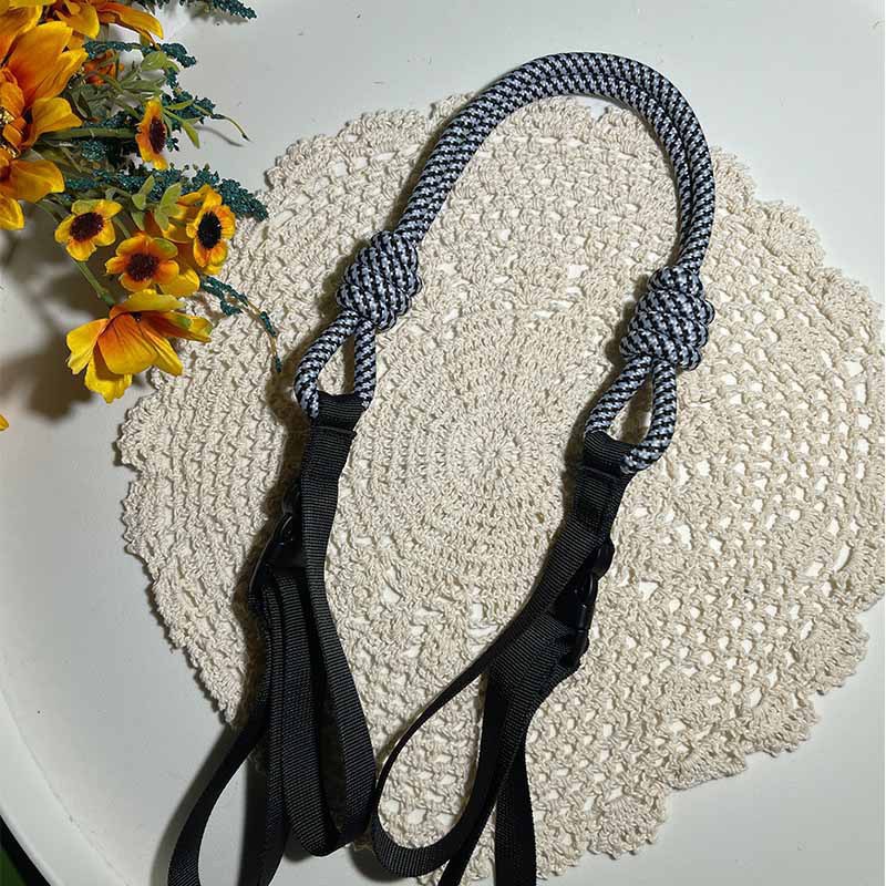 블랙 숄더 스트랩