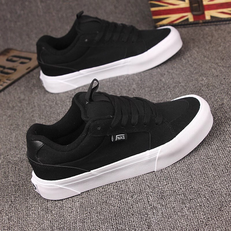 Trendy Brand Black and White Classic Bread Shoes Board Shoes School Style Men's and Women's Sports Casual Shoes Couple's German Training Vintage Canvas Shoes Trendy Brand Black and White Classic Bread Shoes Board Shoes School Style Men's and Women's Sports Casual Shoes Couple's German Training Vintage Canvas Shoes
