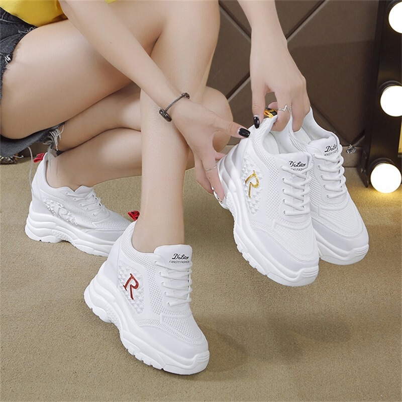 Women's Summer New Soft-Soled Versatile Mesh Sneakers for Foreign Trade, Height-Increasing White Shoes, Sports Casual Breathable Mesh Women's Shoes