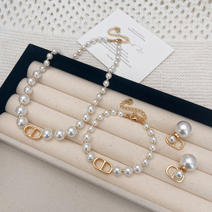 �羳����INS�L�¿�߼������鷨ʽ������������朶��h������b