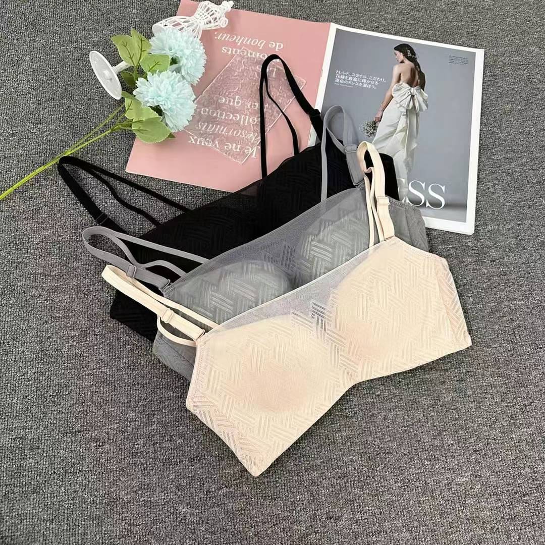 Nuevo sujetador de encaje de moda de encaje jacquard transpirable ajustable confortable anti-caída se reúne en tres filas de botones