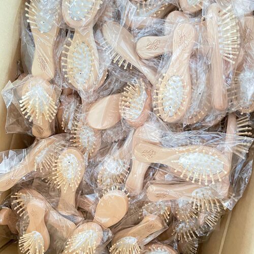 Travel Convenient Comb for Children Cute Solid Wood Anti-static Comb Air Cushion Mini Comb BH272