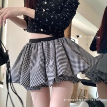 �nϵ�����Lײɫ���ӻ�������ȹŮ�ļ��r�аٴ��ɾo��A�������ȹ