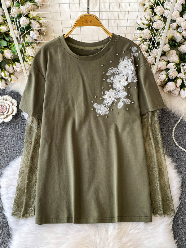 High-Quality Heavy-Duty Diamond-Encrusted Stereo Flower Round-Neck T-Shirt for Women in Summer, Generous and Decent Lace Splicing Long-Sleeved Top