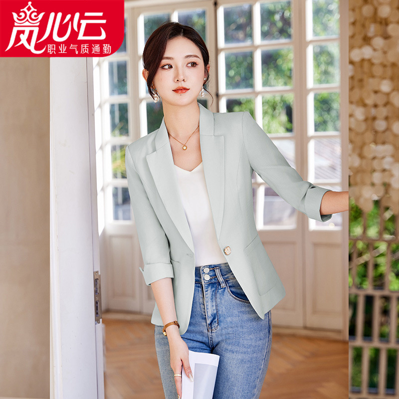 女士小西装外套小西服新款女春秋季上衣七分袖短款气质范通勤8665