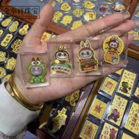 Shuibei золото чистое золото 999 Labubu наклейки для мобильного телефона мультяшная полная коллекция наклейки для мобильного телефона подарки на день рождения для подруг