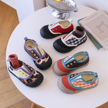 儿童帆布鞋一脚蹬穿脱平底板鞋男童布鞋女款2025新款室内宝宝鞋子