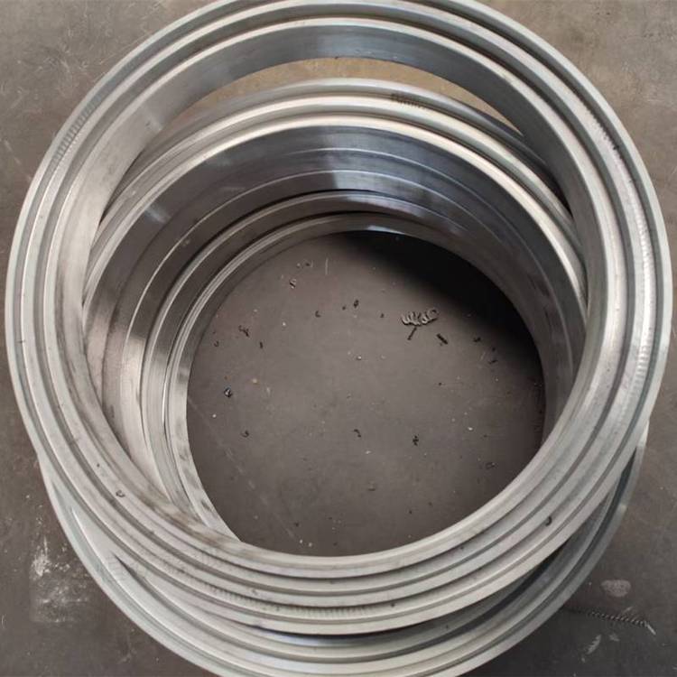 u=1853245685,586217950&fm=