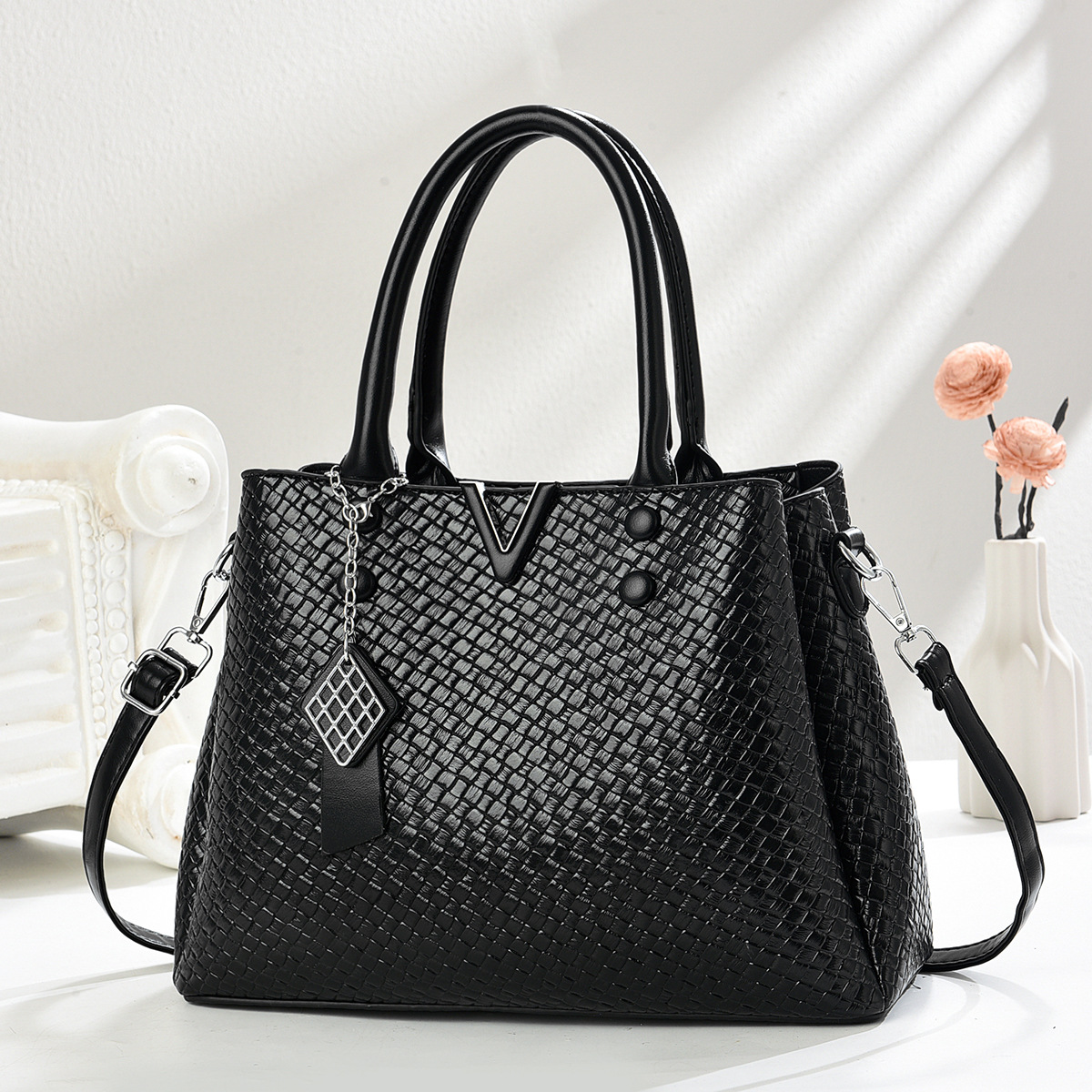 Bolso femenino de alta calidad práctico de gran capacidad bolso portátil para mujer bolso femenino 2025 nuevo bolso de mensajero de un solo hombro