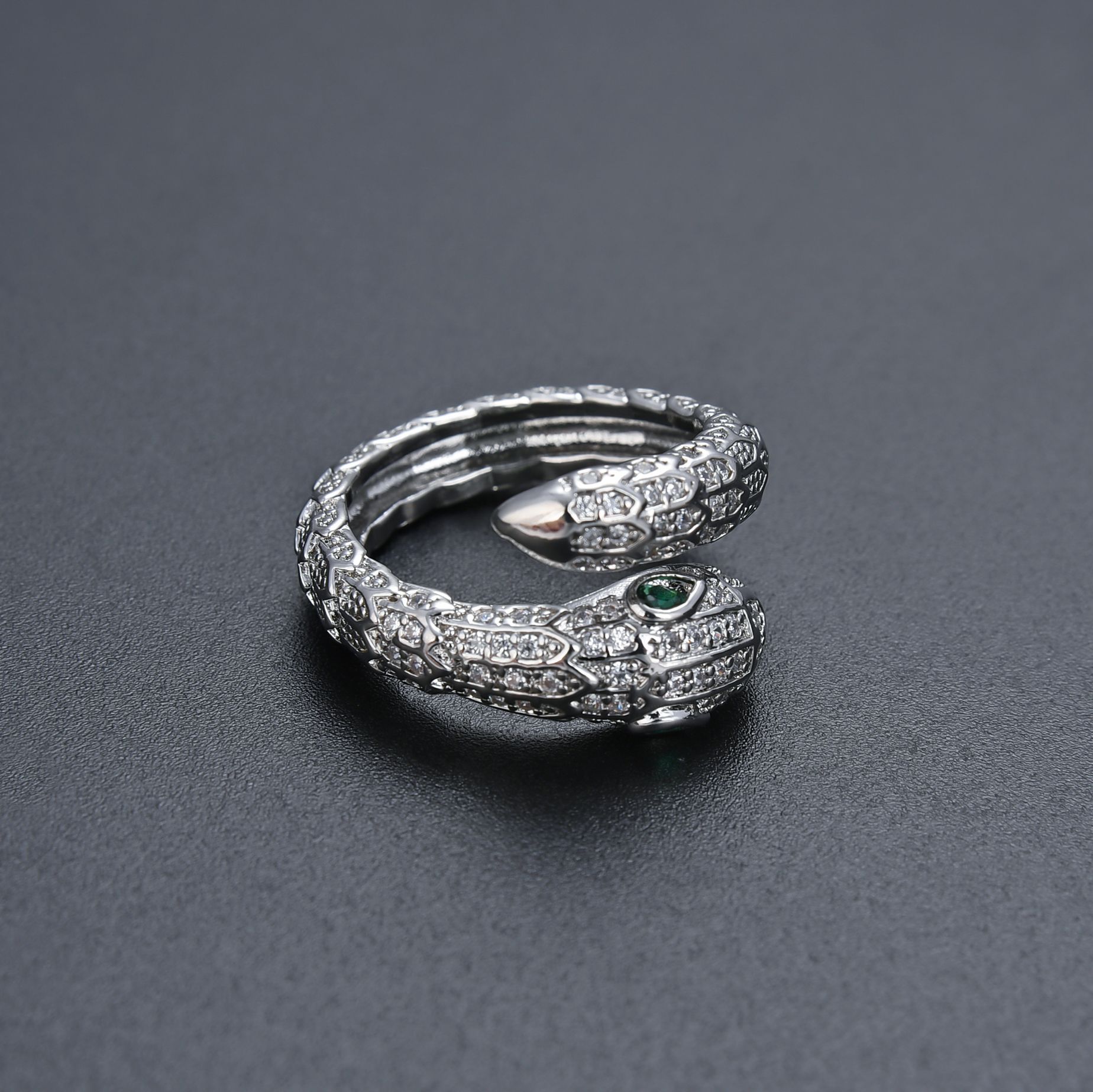 Cool Style Snake Copper Inlay Zircon Rings display picture 8