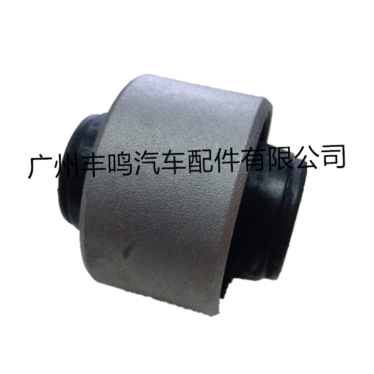 Brazo de control buje 54560-1HJ0A para Nissan