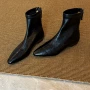 平底尖头法式百搭小短靴