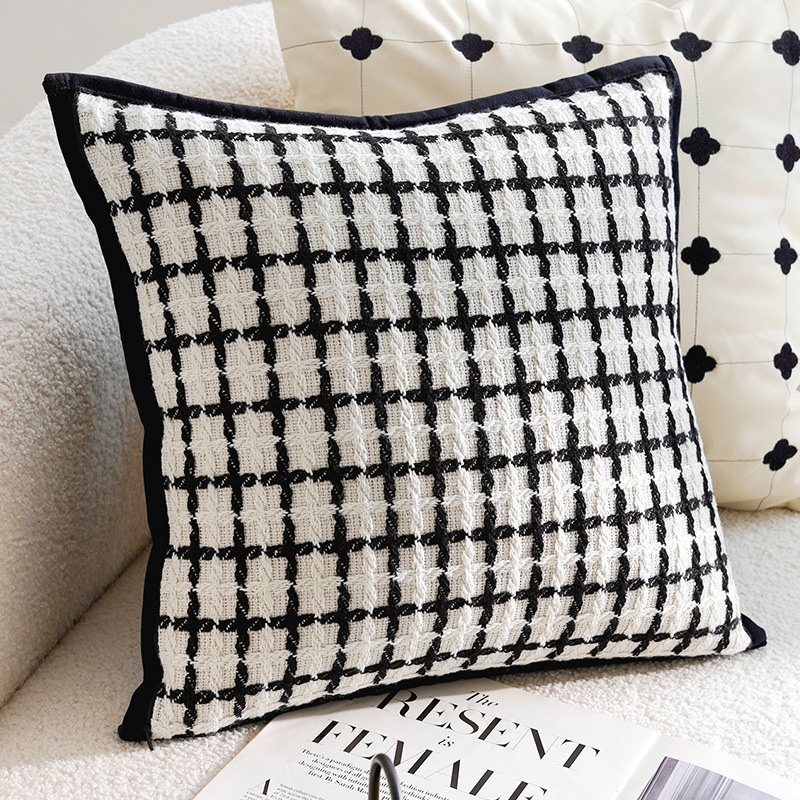 Almohada en blanco y negro de lujo ligero y de alta gama Almohada de la Edad Media francesa Bordado Cama simple Sala de estar Sofá Funda de almohada con núcleo