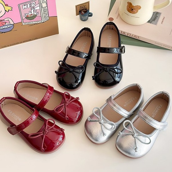 Girls' Shoes Leather Shoes 2025 Princess Shoes Baby Kidsren's Bow Performance Doll Shoes Soft Sole Spring and Autum Flats