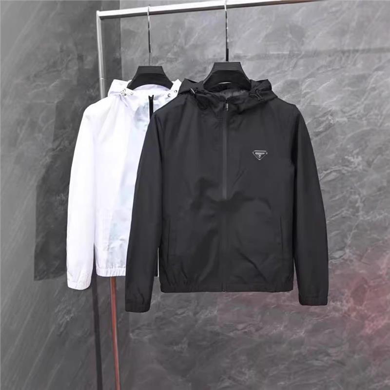 European Trend Luxury Lightweight Men's Simple Hooded Jacket 2025 Spring & Autumn New Popular Men's Coat