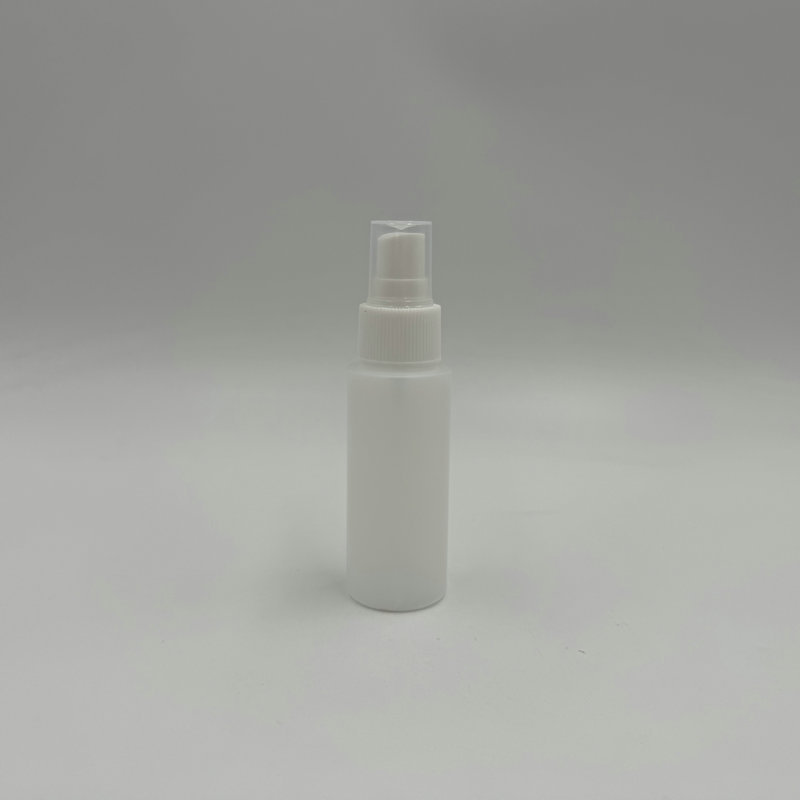 供应60ml喷雾瓶  24/410半透明化妆水喷瓶