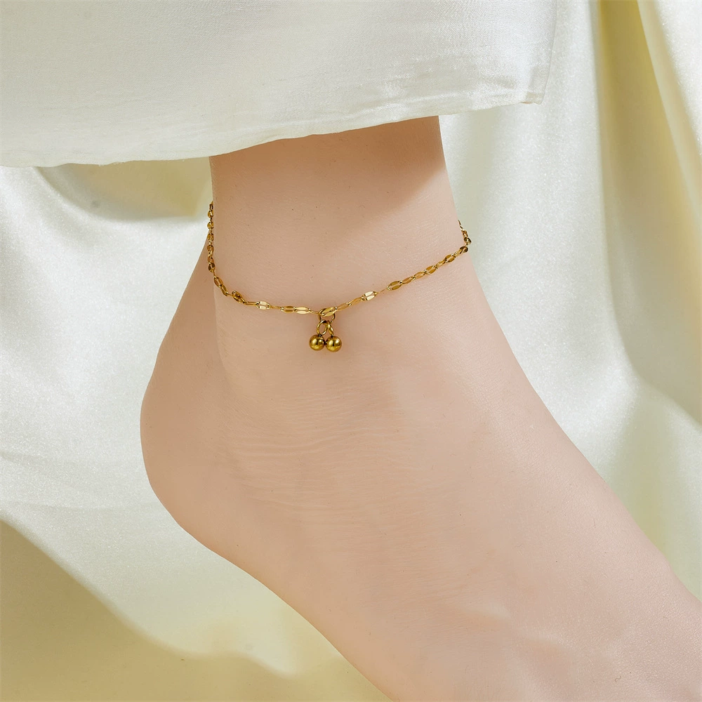 Ankle bracelet, chain, golden fashionable sexy accessory stainless steel, simple and elegant design, light luxury style, internet celebrity, 750 sample gold