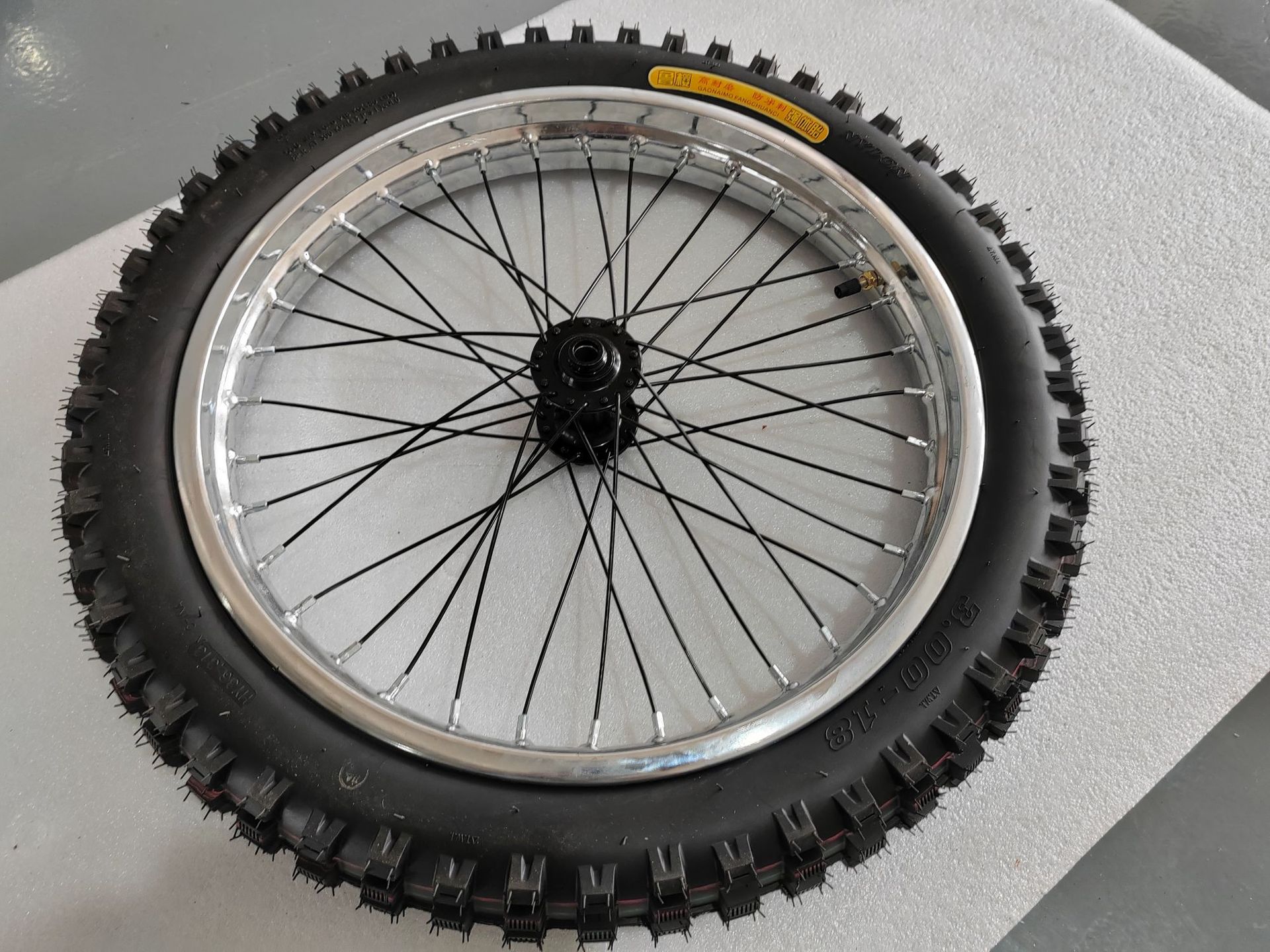 Motorcycle 21-inch front wheel off-road tire light bee dragon 19-inch front wheel set off-road electric vehicle high-power motor