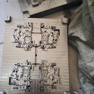 Manufactor Undertake numerical control Precise Manufacture Copper and aluminum Stainless steel Dissimilar Metal Sheet Metal Parts Mechanical parts