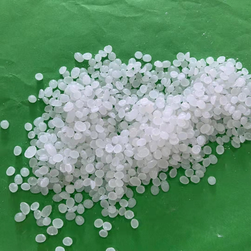 供应高纯油酸酰胺颗粒 PE薄膜开口剂塑料注塑挤出脱模剂润滑剂