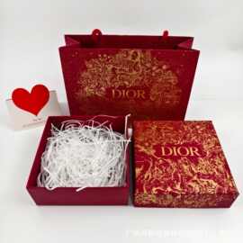 新款D家香氛世家情人红金限量礼盒红金香水口红礼品盒手袋礼品袋