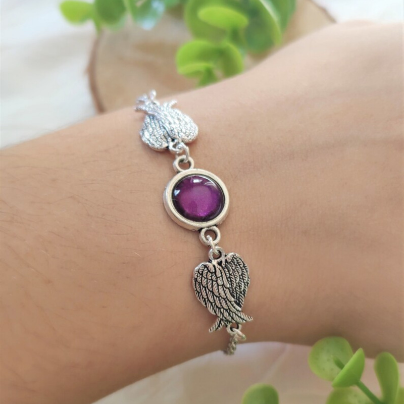 Cross-Border Angel Wings Commemorative Bracelet, Round Angel Wings Bracelet, Gemstone Colors Can Be Selected, Jewelry Wholesale Cross-Border Angel Wings Commemorative Bracelet, Round Angel Wings Bracelet, Gemstone Colors Can Be Selected, Jewelry Wholesale