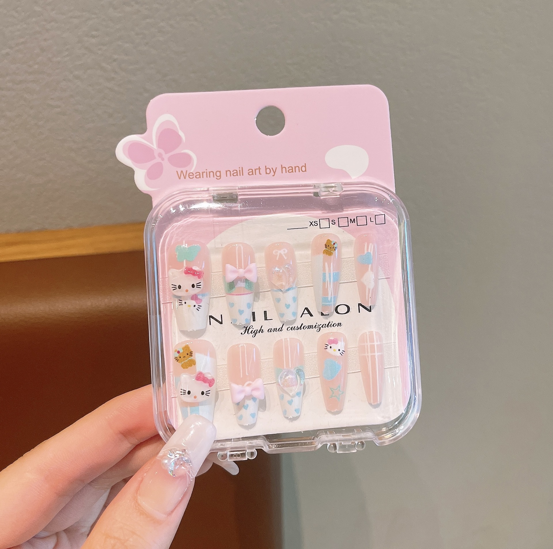 Uñas postizas removibles para niñas, en caja, con diseños de dibujos animados, pegatinas de uñas exquisitas, piezas de uñas.