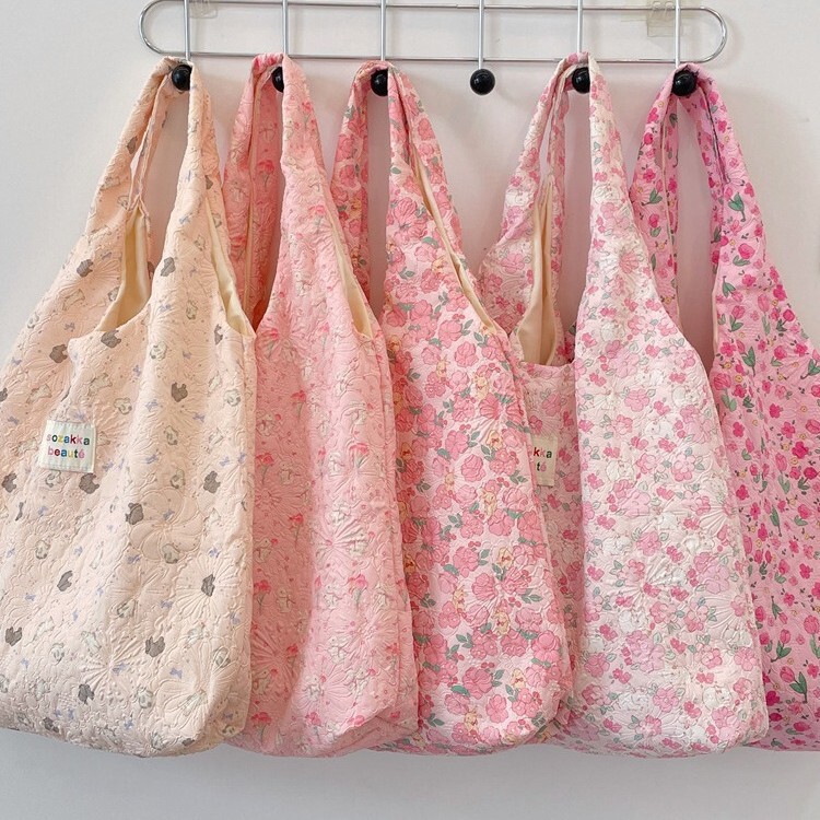 4613 Autumn and Winter Korean Style Sweet Cartoon Bear Embossed Shoulder Bag Daily All-match Student Underarm Vest Bag for Women