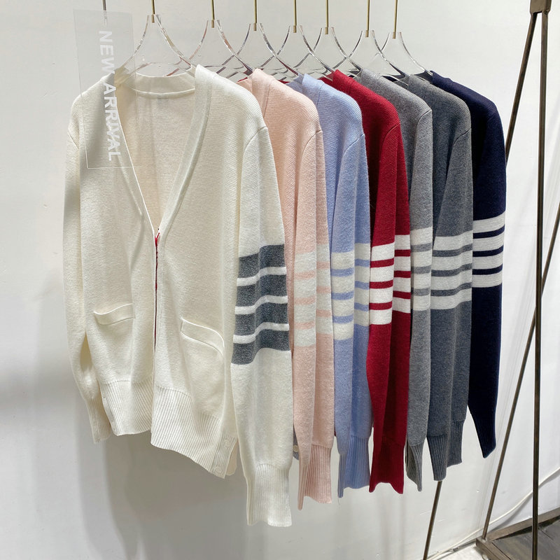 tb Classic Four Bar V-Neck Slim Fit Five-Button Long Sleeve Wool Knitted Cardigan Elegant Sweater Cardigan Jacket for Men and Women tb Classic Four Bar V-Neck Slim Fit Five-Button Long Sleeve Wool Knitted Cardigan Elegant Sweater Cardigan Jacket for Men and Women