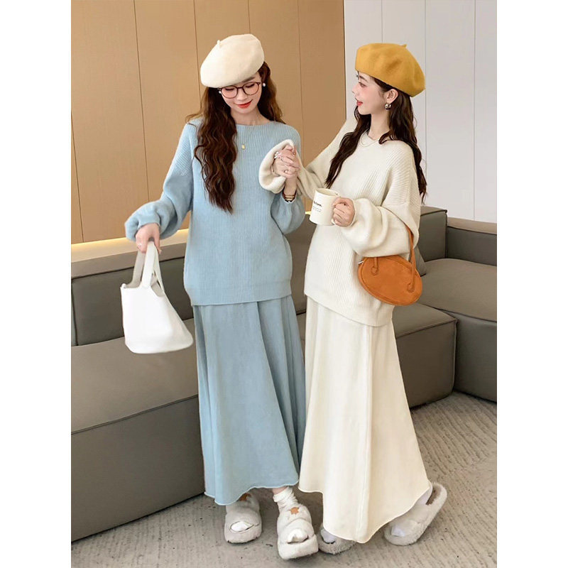 2026 Autumn Loose Maternity Sweater and Skirt Two-Piece Set, Relaxed and Soft Knitwear Outfit 2026 Autumn Loose Maternity Sweater and Skirt Two-Piece Set, Relaxed and Soft Knitwear Outfit