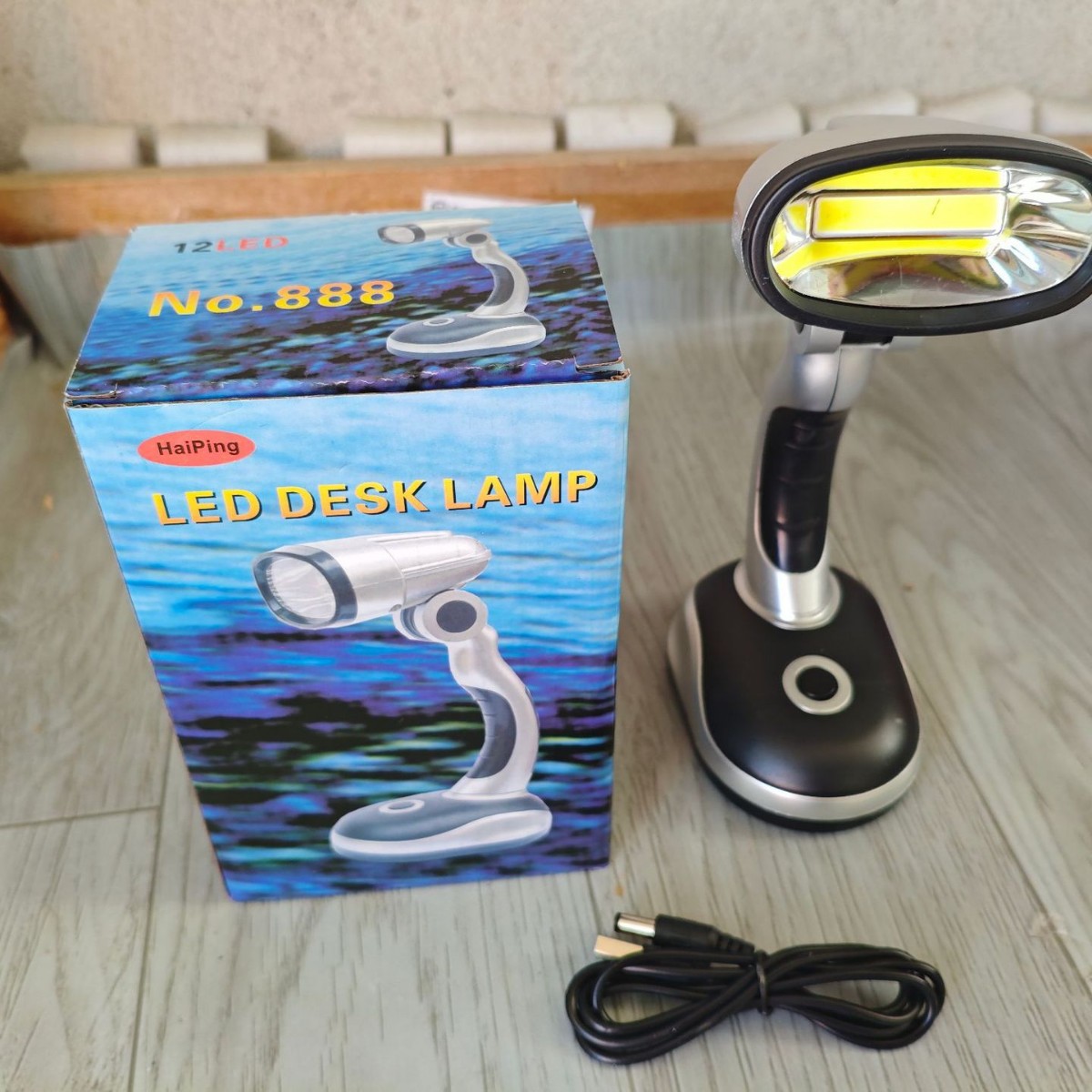 12粒LED大台灯 书夹灯 LED桌灯 LED台灯170克 小夜灯