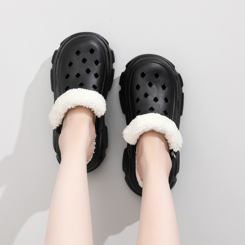 Small size fleece-lined height increasing hole shoes women's vigorous warm winter non-slip beautiful half slippers closed toe cute outer wear cotton shoes
