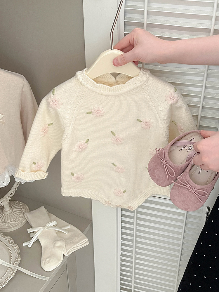 Baby primavera y otoño suéter chicas extranjero bordado flor camiseta coreana bebé dulce suéter trajes de escalada