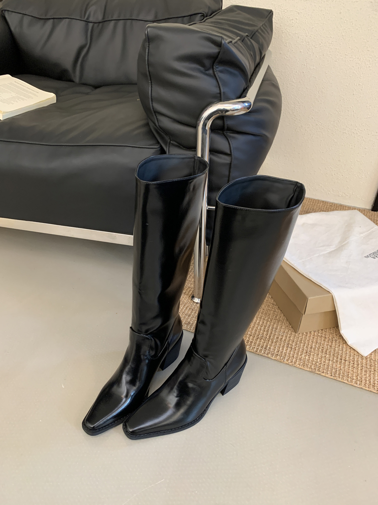 ShoeGlobe 2025 Autumn Winter New Versatile Long Wide Square Toe Chunky High Heel Thin Style Elegant Commuter Boots For Women_voghion.com