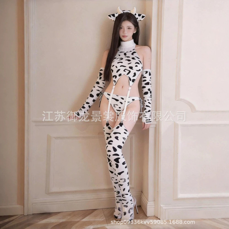 Japanese-Style Cow Print Set, Sweet and Spicy Style Cosplay Anime Character Role-Playing Halter Neck Knit Set for Women