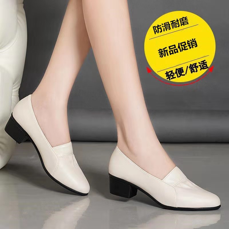 2021 verano nuevos zapatos de mujer de mediana edad zapatos de madre zapatos de una sola capa antideslizantes de mujer de fondo suave tacón grueso cómodos zapatos de cuero de trabajo casual