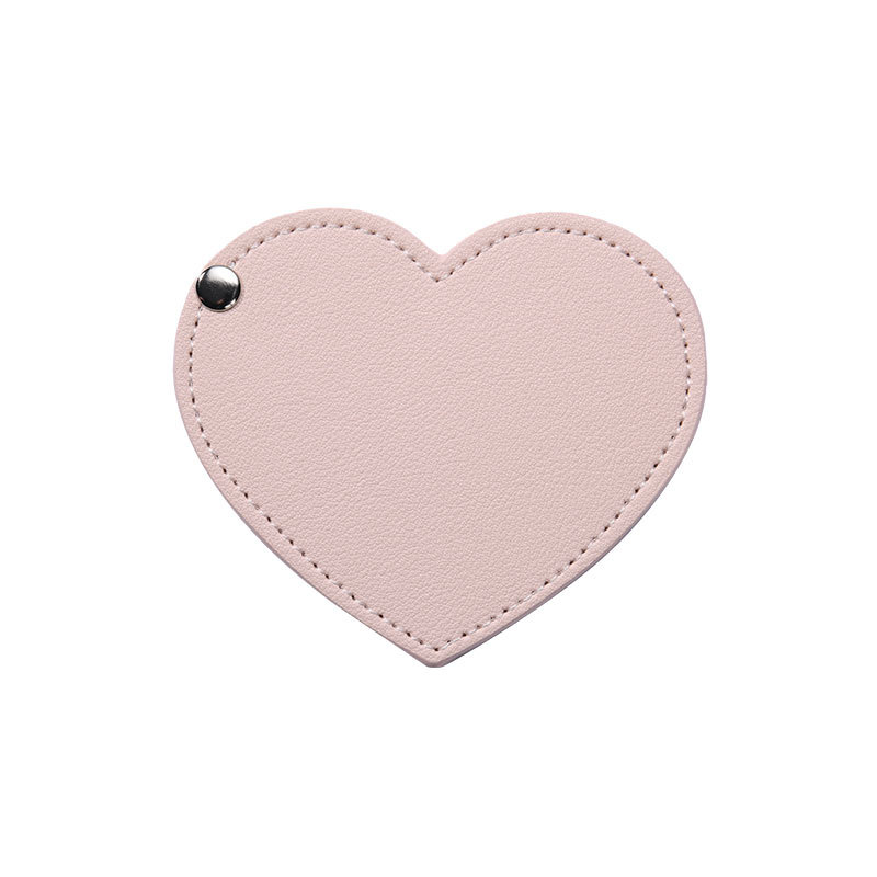 En stock al por mayor amor portátil de acero inoxidable espejo de maquillaje PU plegable giratorio pequeño espejo se puede utilizar como L OGO