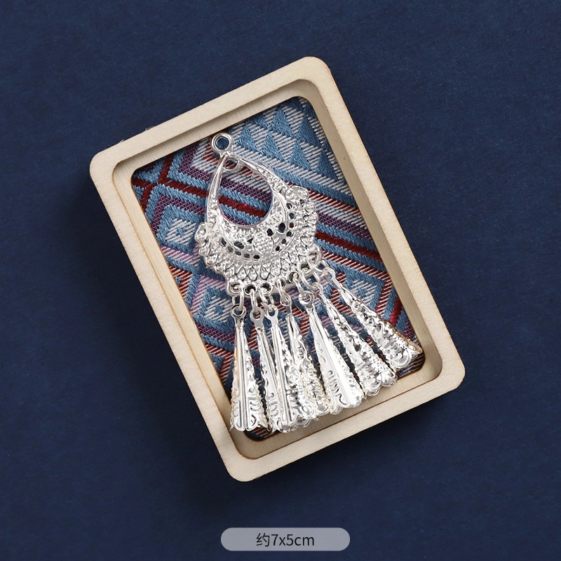 47-Zhuangjin Refrigerator Magnet (Half Moon Speaker)