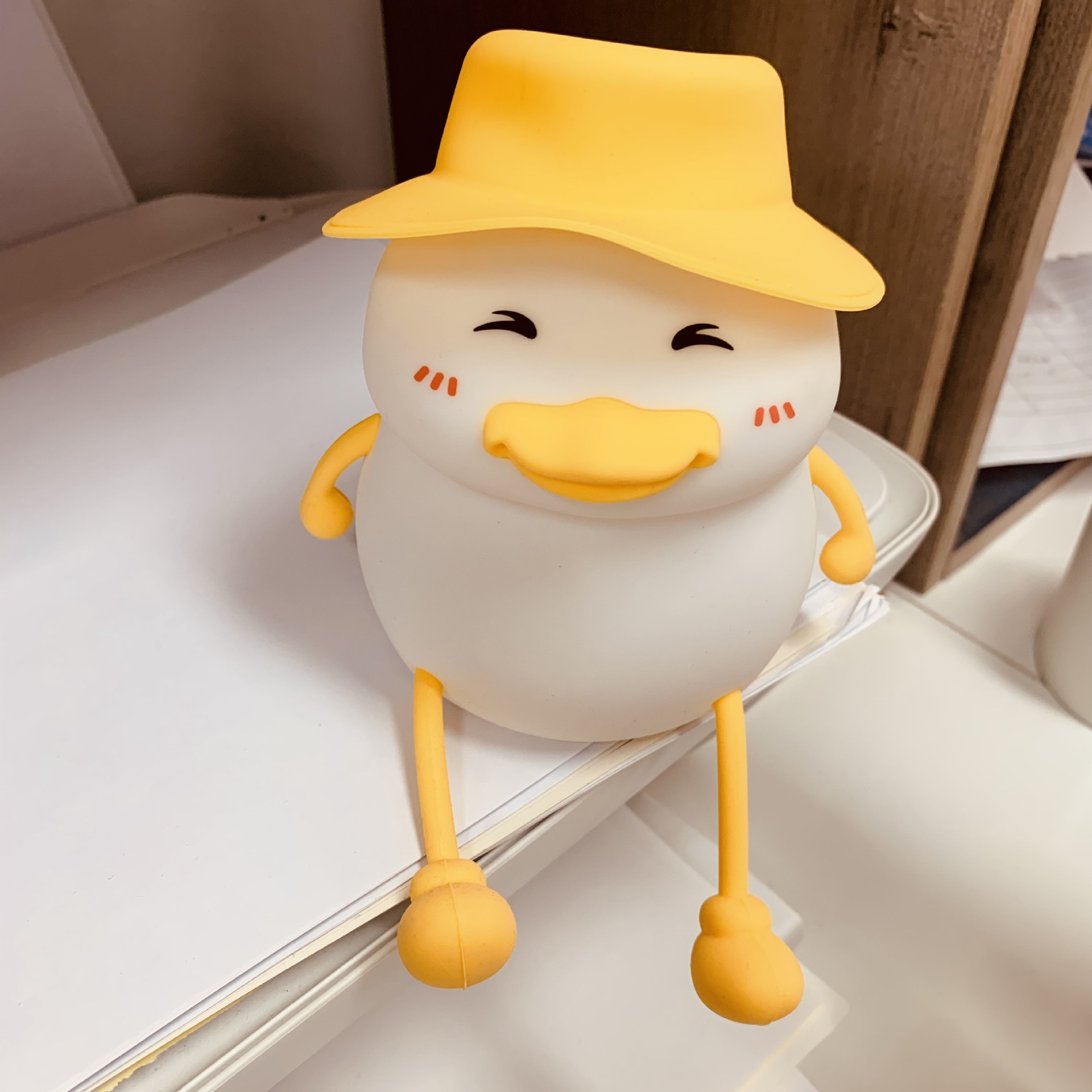 Pato gordo con sombrero