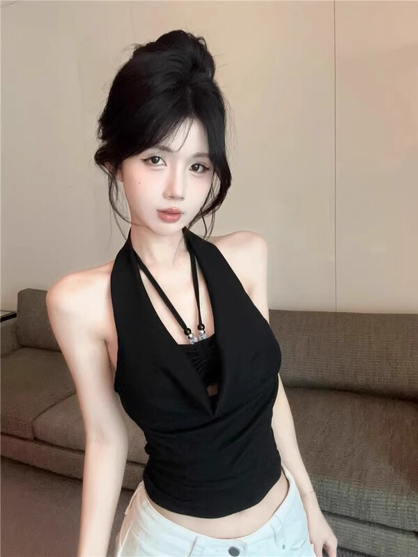 Fake Two-Piece Halter Neck Tank Top for Women, Summer Thai Style Hot Girl Tube Top, Unique and Stunning Fake Two-Piece Halter Neck Tank Top for Women, Summer Thai Style Hot Girl Tube Top, Unique and Stunning