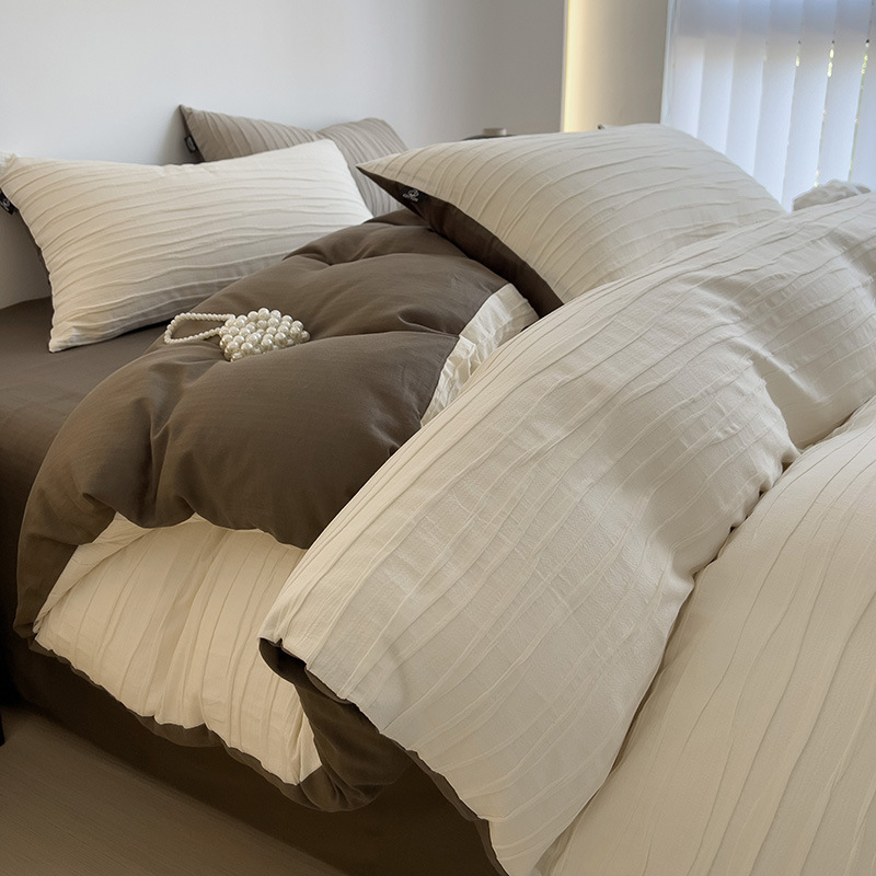 Parure de lit quatre pièces en coton lavé avec drap housse_voghion.com