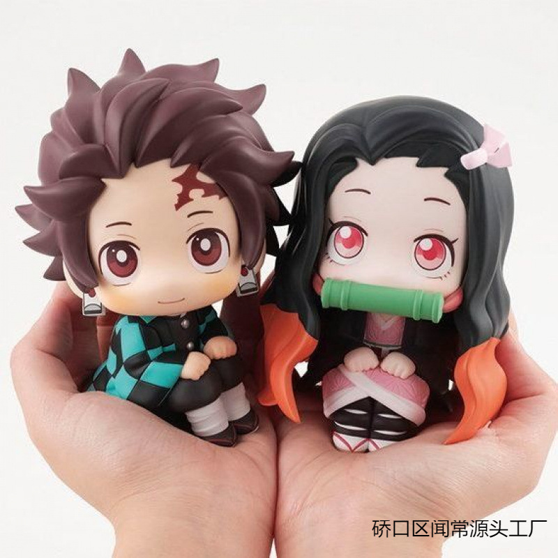 Ghost Blade Handing Charcoal Zhi Lang Mi Bean Butterfly Tolerancia Soy amable y fácil de sentarse alrededor de la caja del automóvil Adornos