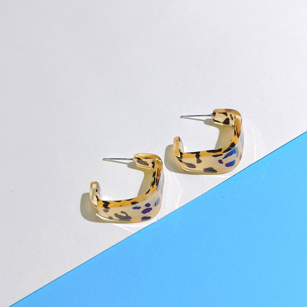 1 Pair Simple Style Geometric Arylic Womenu0027S Ear Studs
