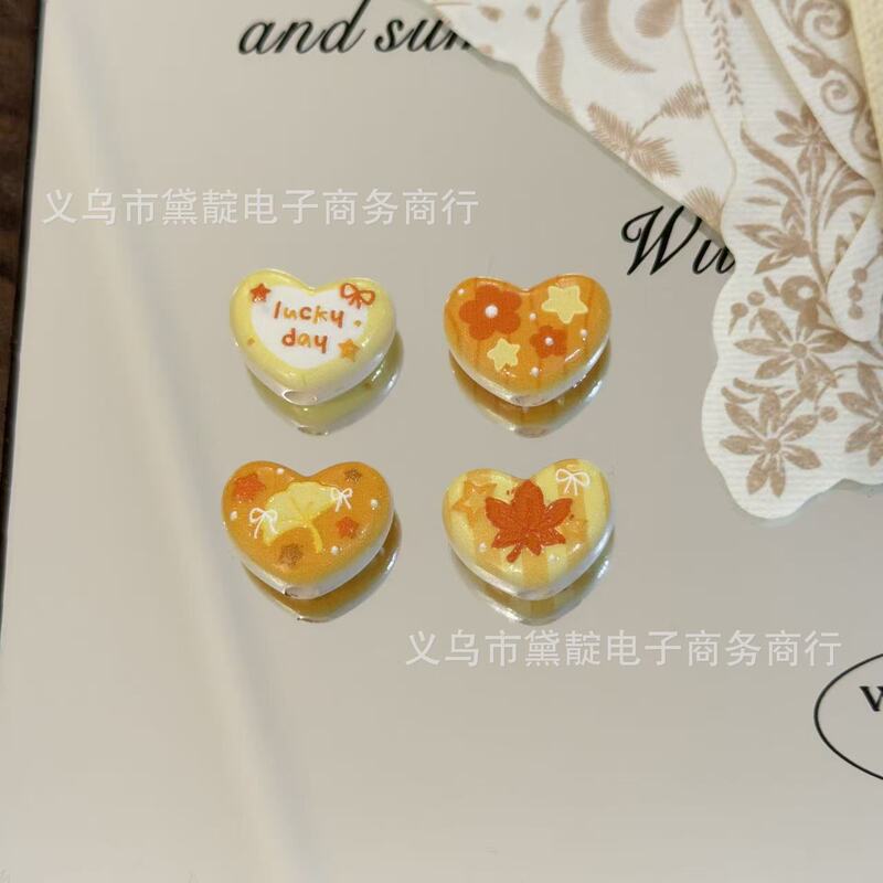 Acrylic relief maple leaf, ginkgo leaf, and heart-shaped bead string – DIY accessories for pens, jewelry, phone chains, bag charms, and keychains Acrylic relief maple leaf, ginkgo leaf, and heart-shaped bead string – DIY accessories for pens, jewelry, phone chains, bag charms, and keychains