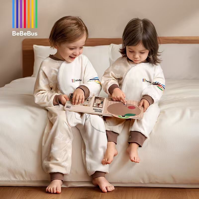 Bebebus Baby Sleeping Bag Spring, Autumn and Winter Constant Temperature Kidsren's Pajamas Universal Warm Baby Pro Split Leg Anti-Kick Quilt for All Seasons