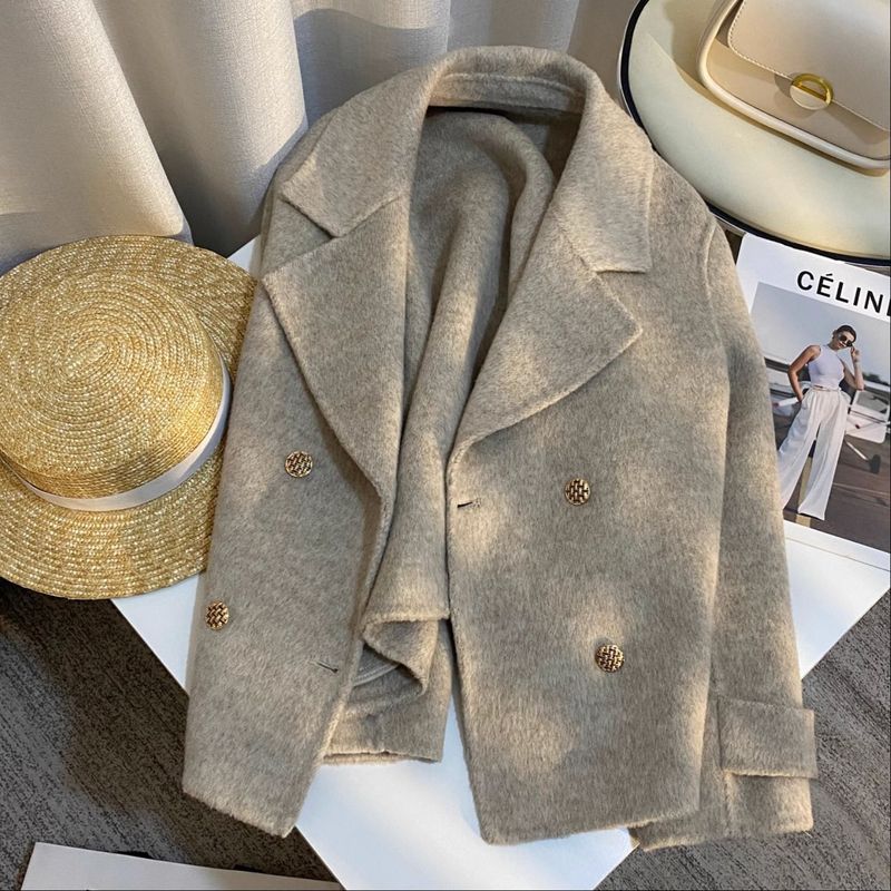 Beige Short Double-Sided Woolen Coat for Women, 2025 Autumn and Winter Design, Petite, Loose, High-End, Stylish Coat