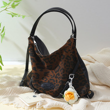 �ֹ�����õ�廨耳׿ے����H�YƷ��������h��ë�����l�羳���u