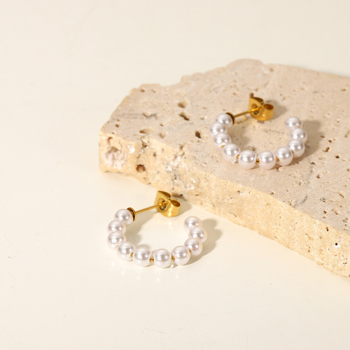 French INS-style influencer's ear earrings, Xiaomi pearl C-shape stud earrings, fashionable and elegant women's hoop earrings accessories